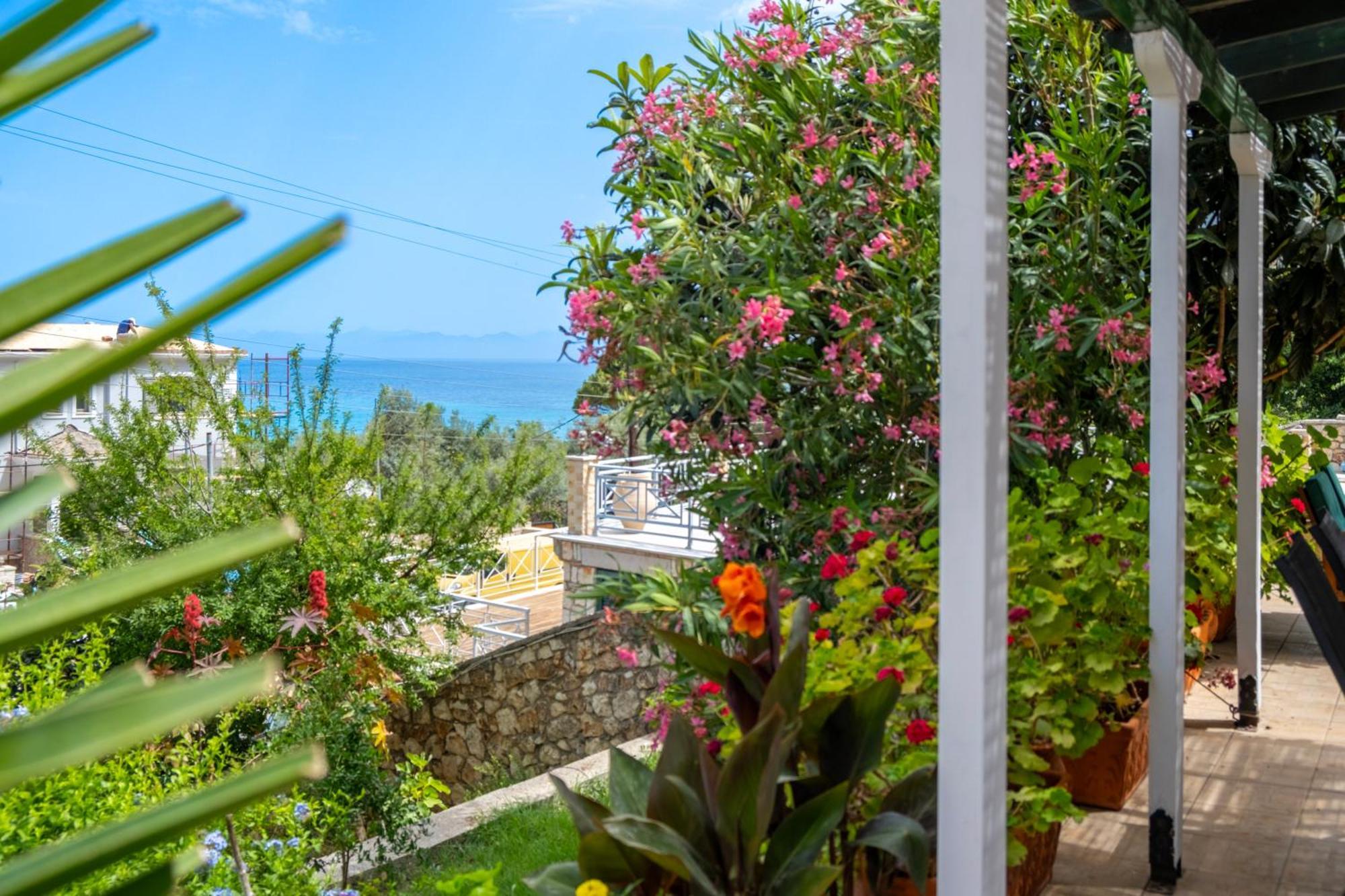 Appartement Theasea House à Áyios Nikítas Extérieur photo